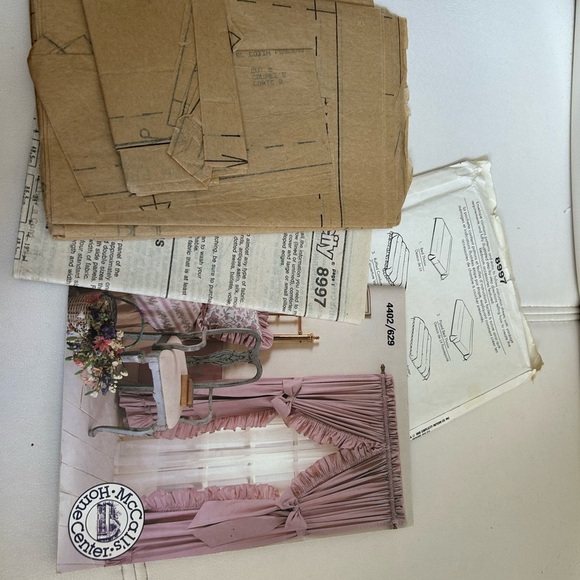 4/$50 Simplicity 8897 sewing pattern duvet cover, sham, pillows kit 🪡 - Picture 5 of 5